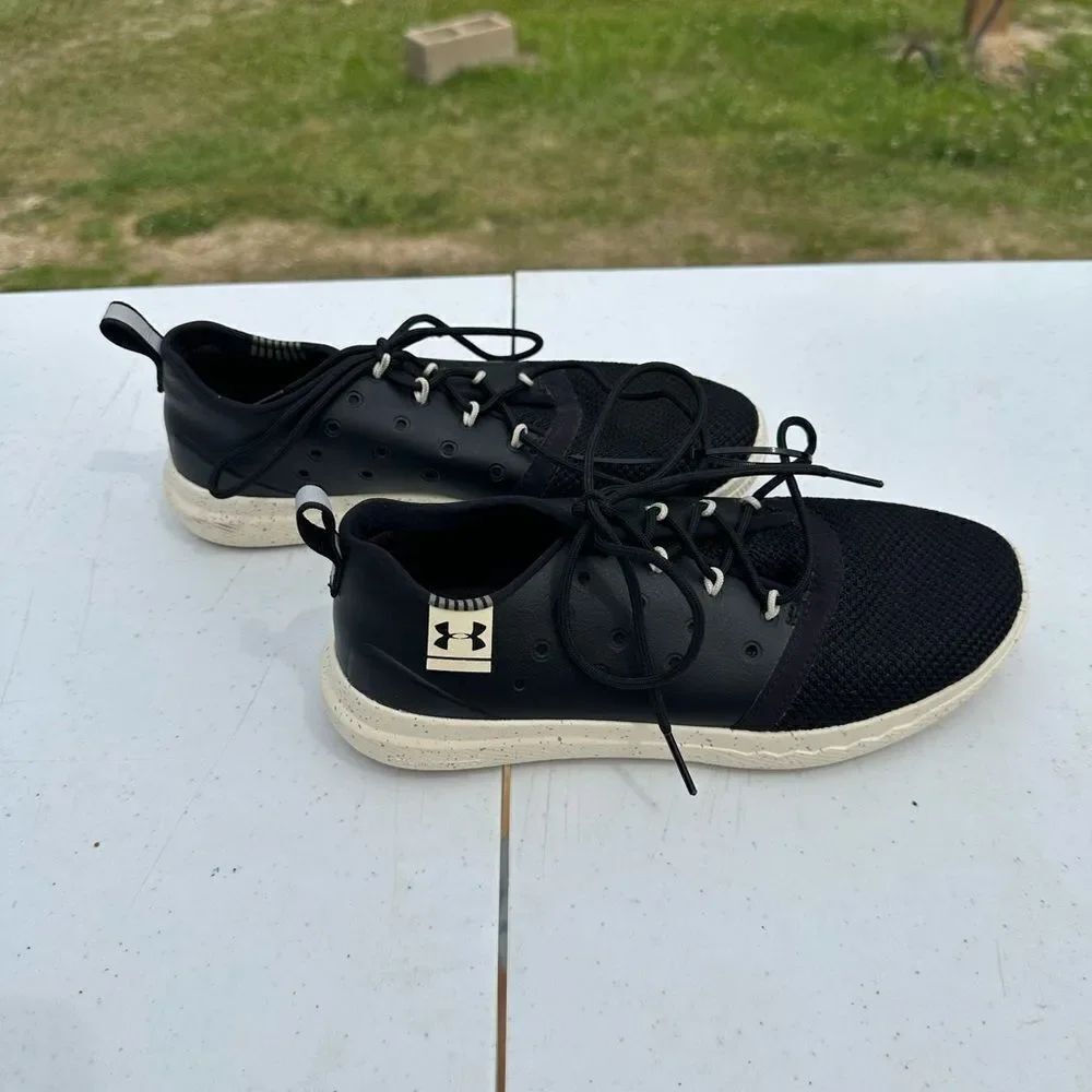 Under Armour Black Boys Shoes